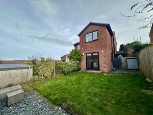 Photo 14- click for photo gallery